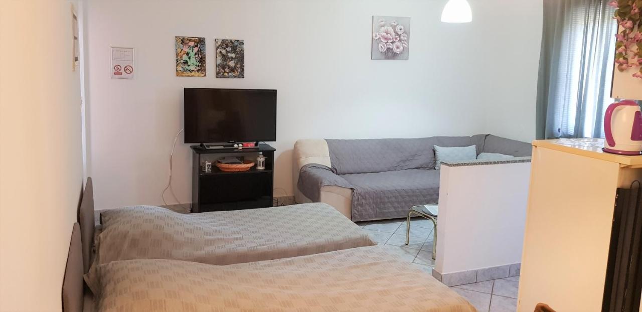 Apartments Davor Umag Eksteriør billede